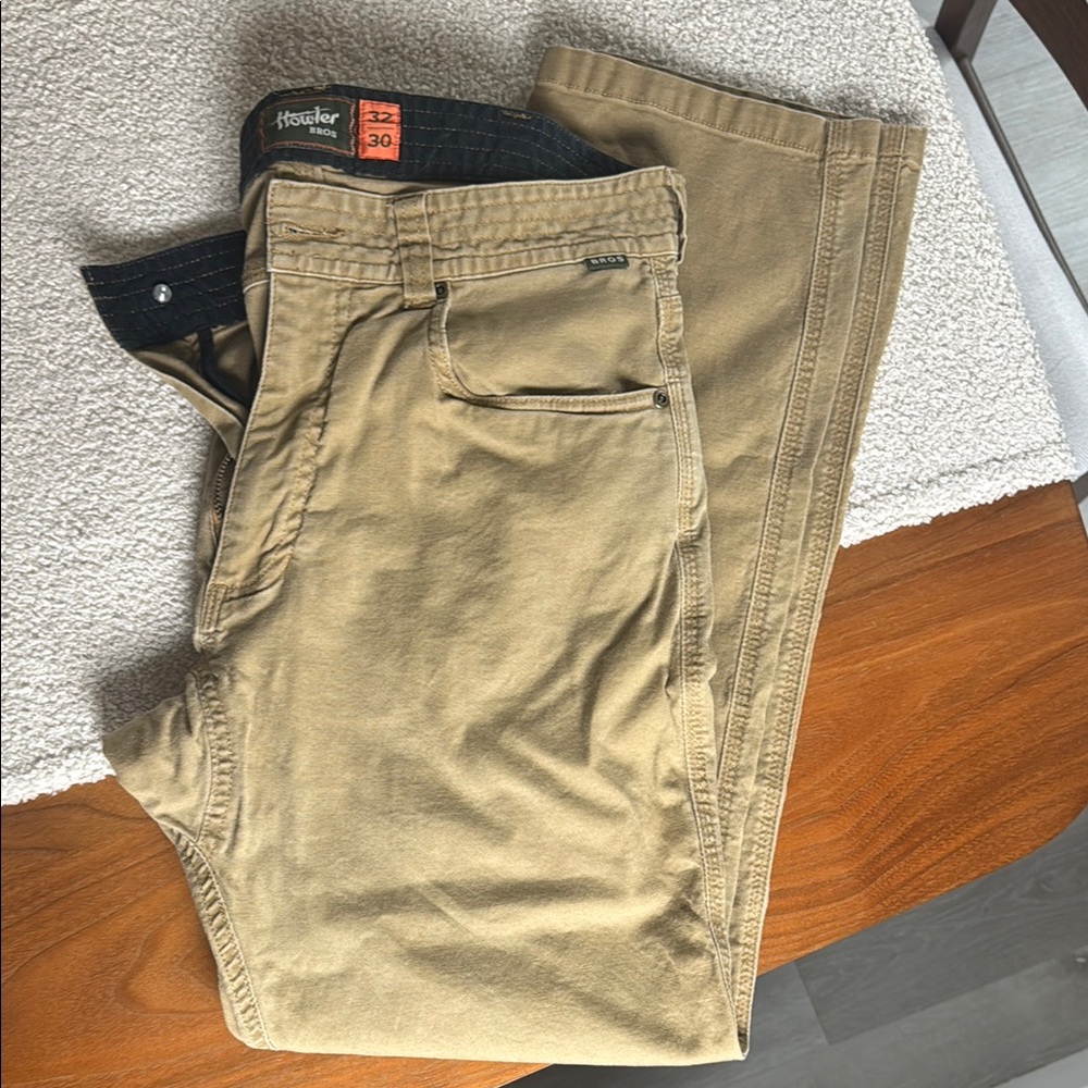 Howler Bros Tan Chinos pants 32x30
